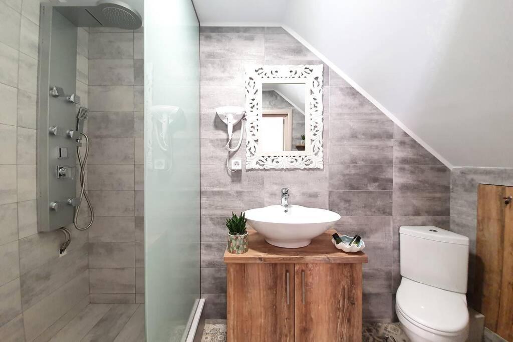 Elia Luxury Suite, Corfu Town エクステリア 写真